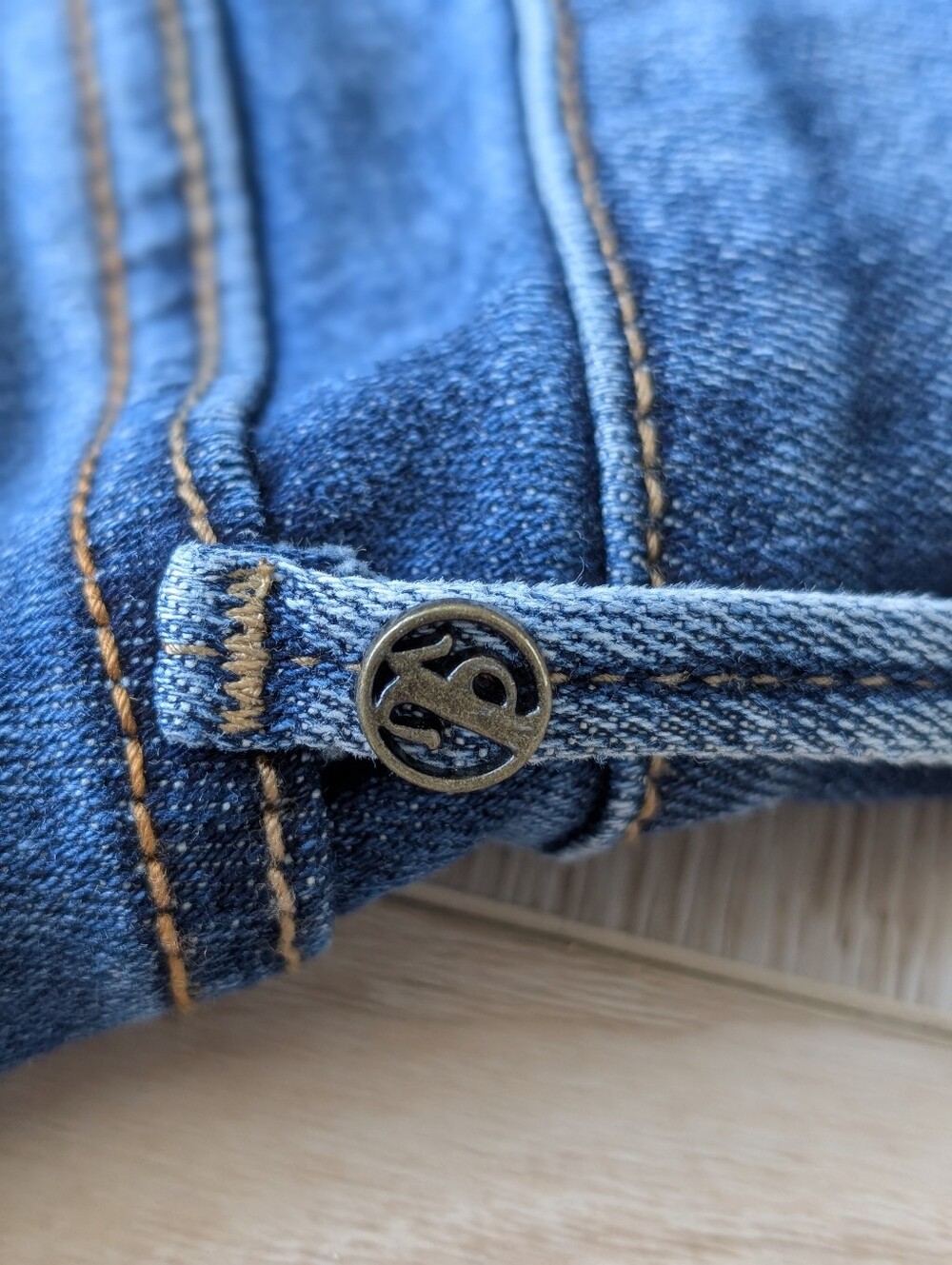 Driftwood Kelly Whispering Vines Embroidered Bootcut Jeans Women’s Size 27 - Picture 4 of 7